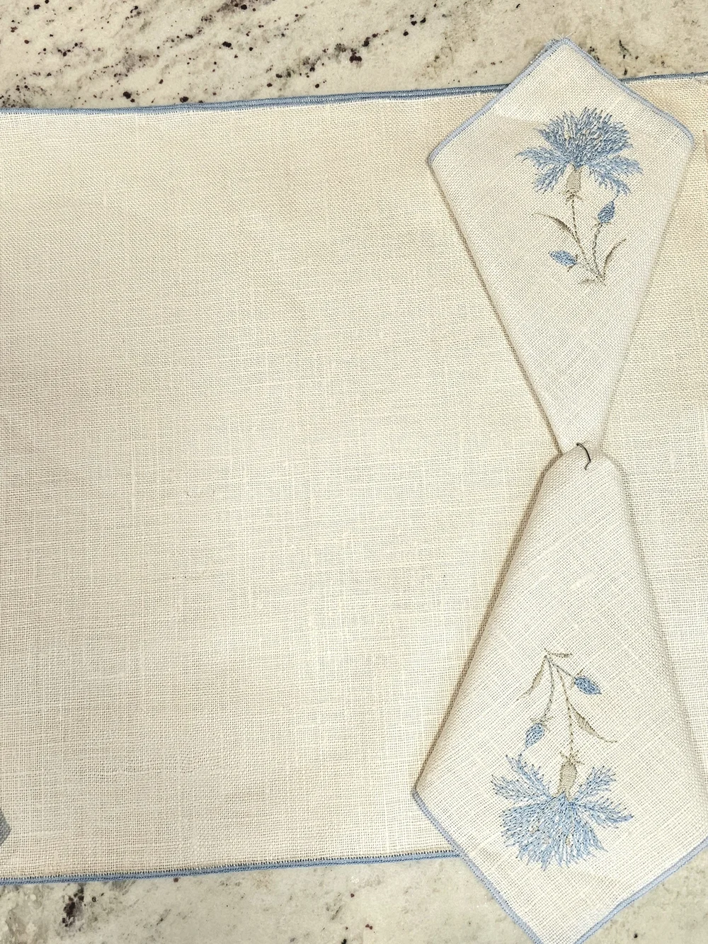 pioneers linen beautiful vintage